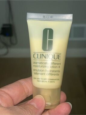 New Clinique Dramatically Different Moisturizing Lotion